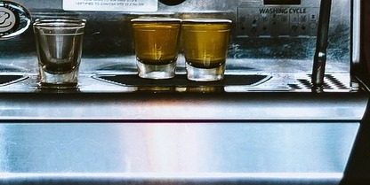 espresso-machine-690498_1280lowercrop